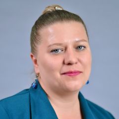 Корнеева Елена